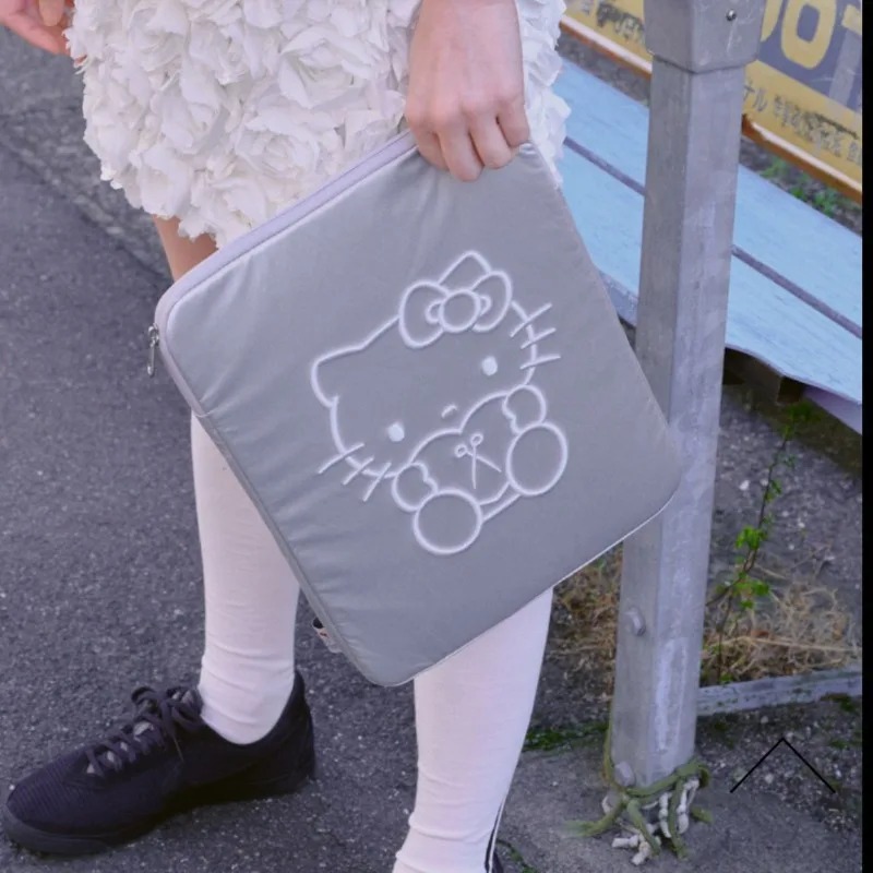 กระเป๋าใส่แท็บเล็ตแบบพกพาลายกา - Best Tablet With Accessories บทวิจารณ์และราคา